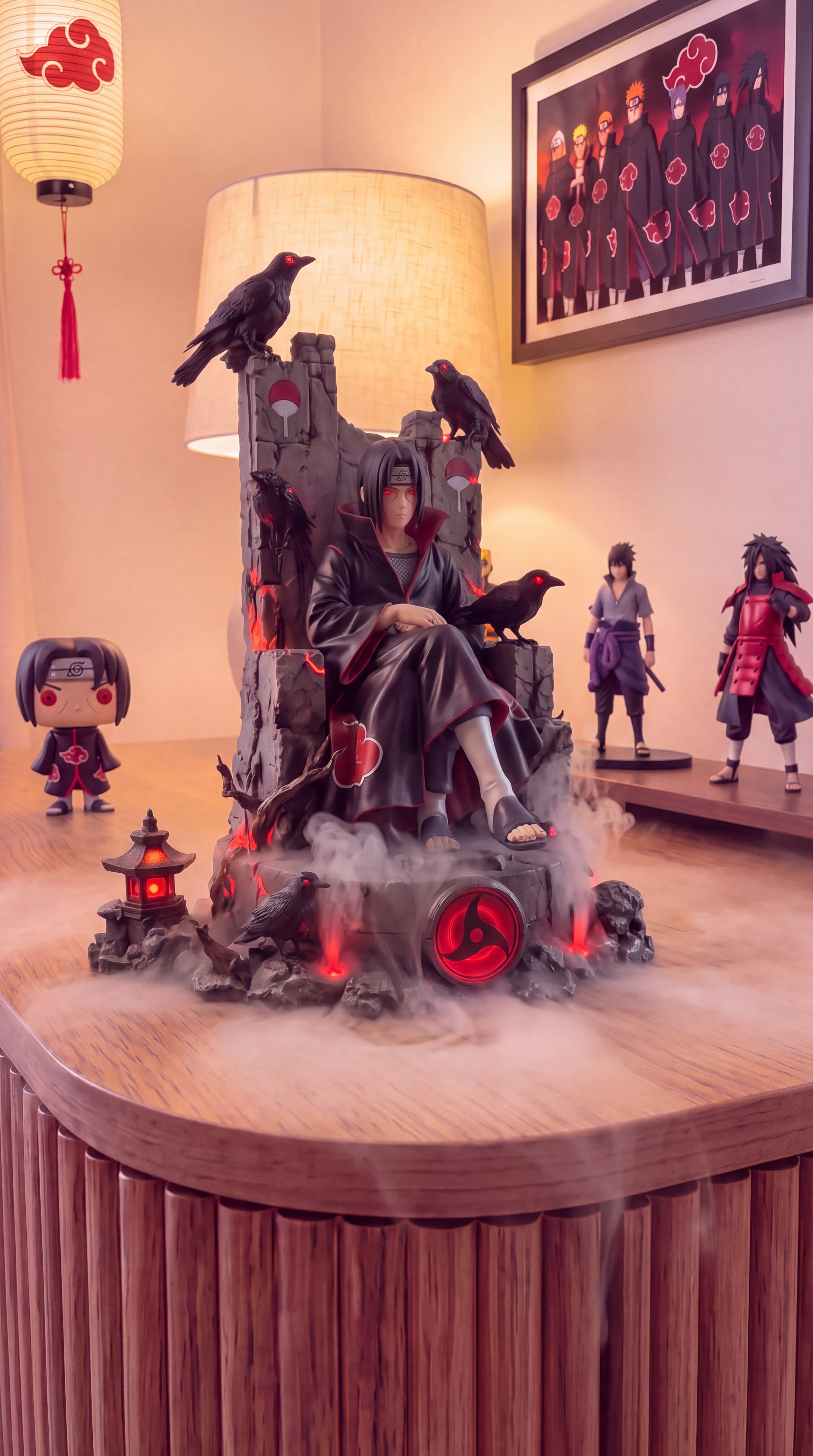 UchiMist Itachi Throne Humidifier — front fog