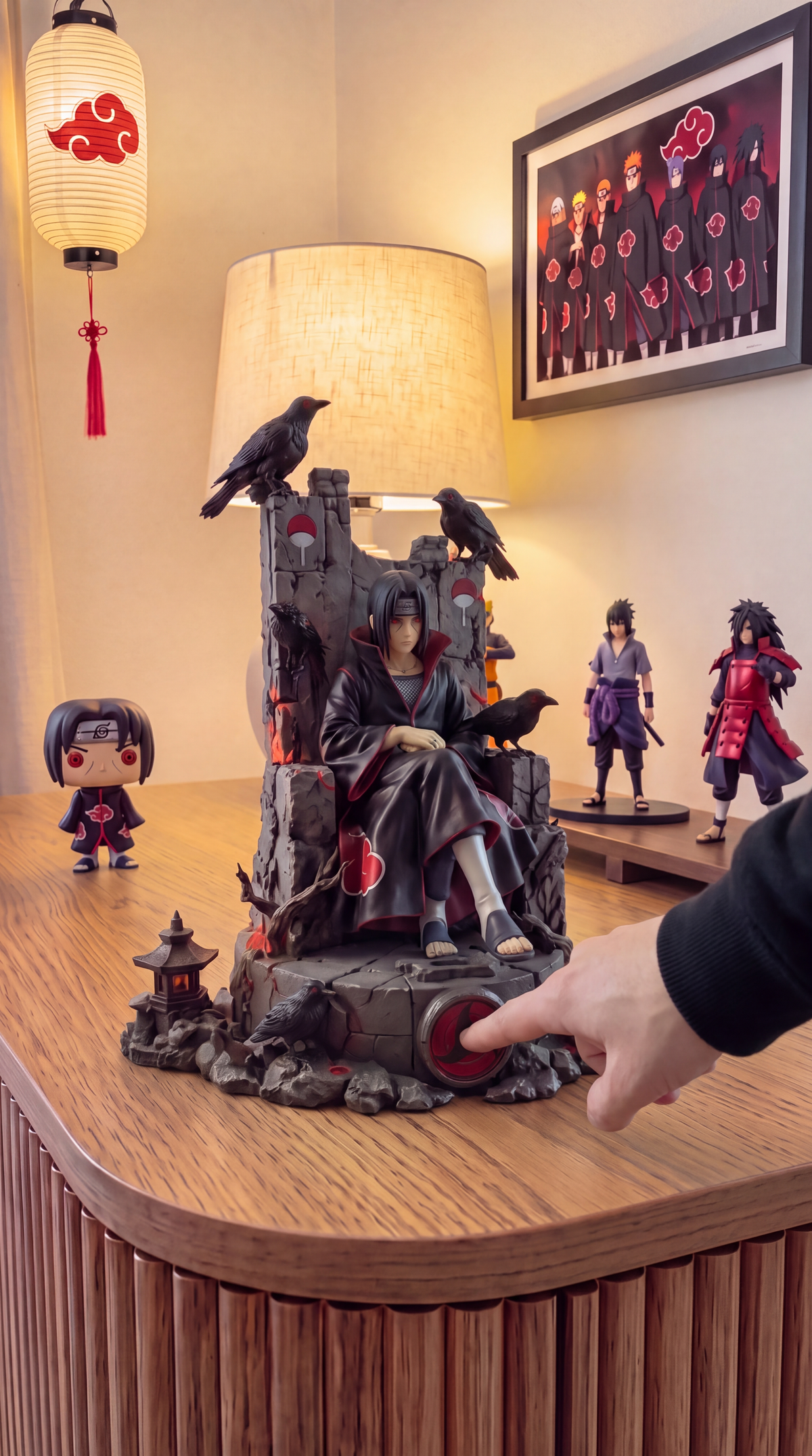 UchiMist Itachi Throne Humidifier — setup button